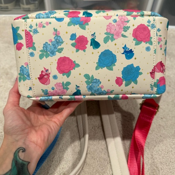 Disney Sleeping Beauty Loungefly Fairy Godmothers Mini Backpack - Picture 8 of 9